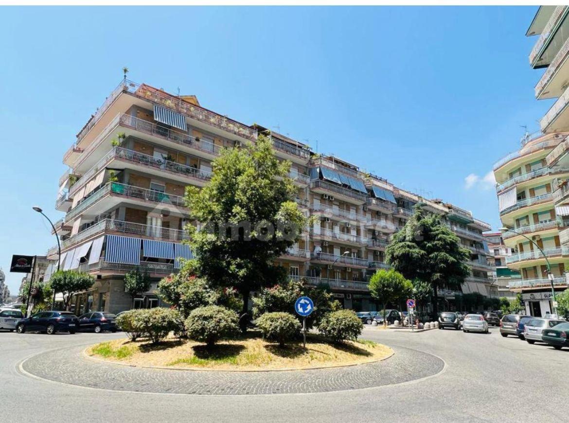 Ferienwohnung Luxury_C3 Neapel Exterior foto