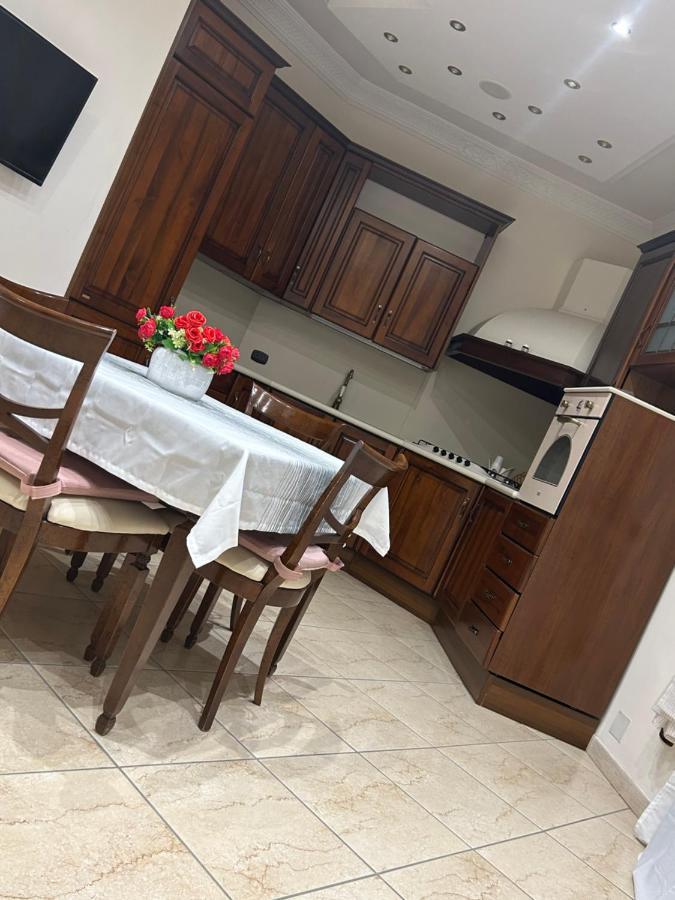 Ferienwohnung Luxury_C3 Neapel Exterior foto